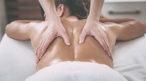 What Are the Benefits of Deep Tissue Massage for Chronic Pain?